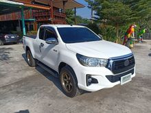 2017 Toyota Hilux Revo 2.4 SMARTCAB Prerunner E Pickup