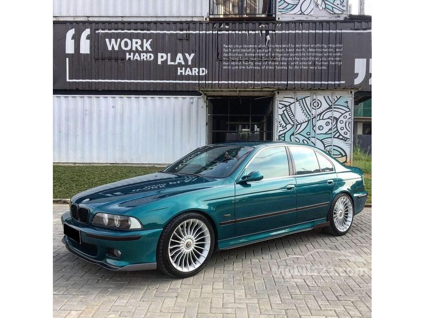 1997 BMW 528i E39 2.8 Automatic Sedan