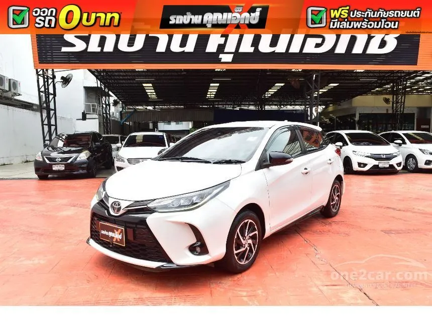 2021 Toyota YARIS Sport Premium Hatchback