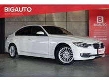 2015 BMW 320d 2.0 F30 (ปี 11-16) Luxury Sedan AT