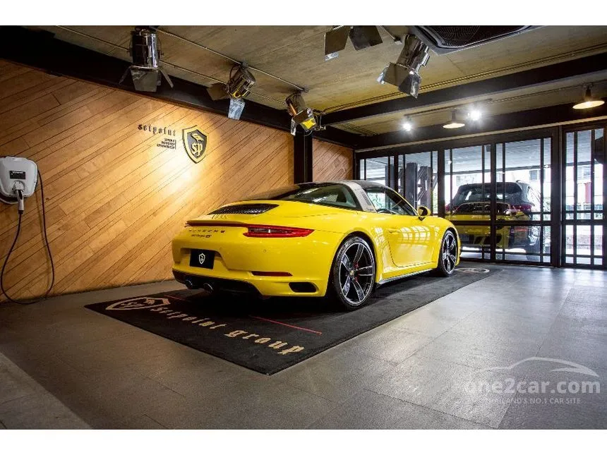 2017 Porsche 911 Targa 4S Convertible
