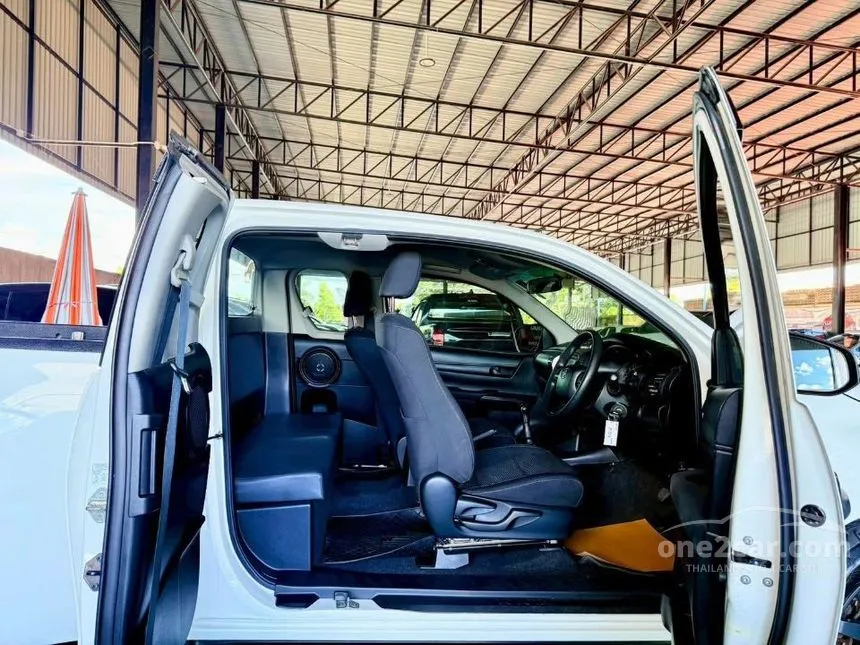 2020 Toyota HILUX REVO Z Edition Entry Smart Cab Pickup