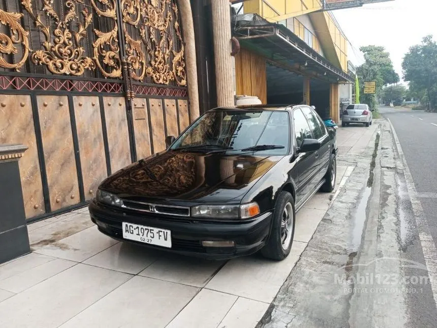 Jual Mobil Honda Accord 1990 2.0 di Jawa Timur Manual Sedan Hitam Rp 33.500.000