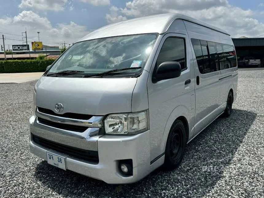 2012 Toyota HIACE D4D Van