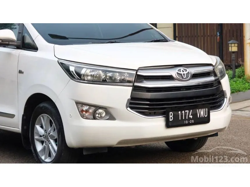 Jual Mobil Toyota Kijang Innova 2016 V 2.0 di Banten Automatic MPV Putih Rp 240.000.000