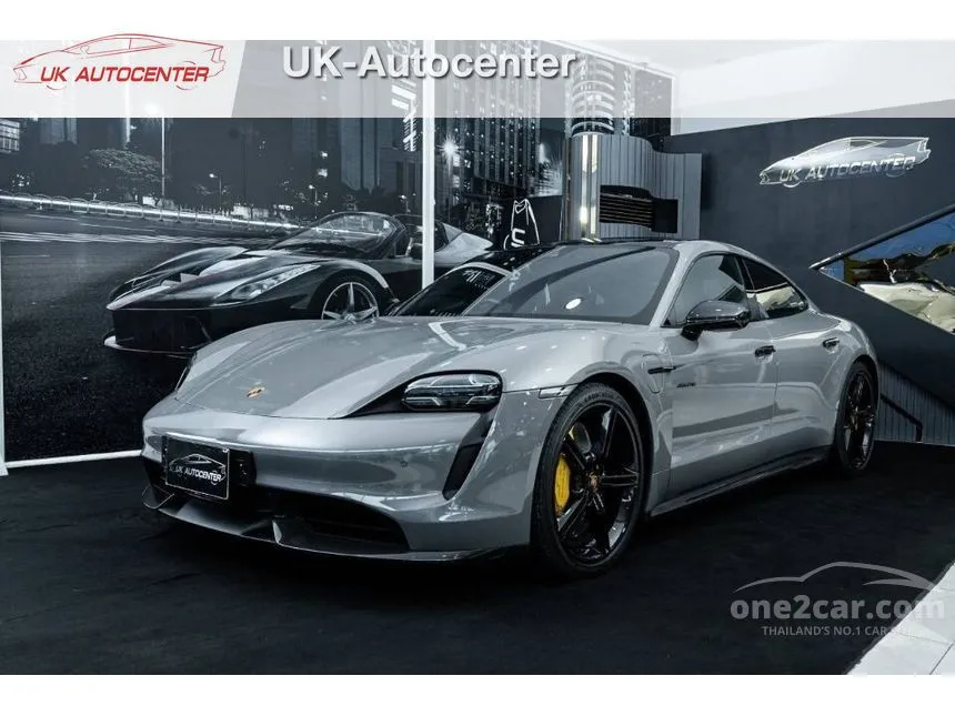 Porsche taycan store 2020 turbo s