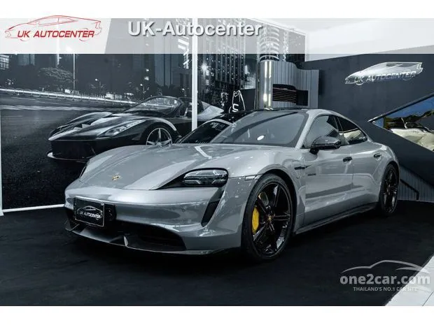 Used taycan shop turbo s