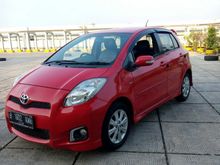2012 Toyota Yaris 1.5 S Hatchback