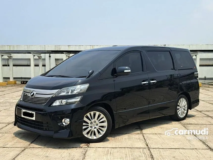 2013 Toyota Vellfire Z Van Wagon