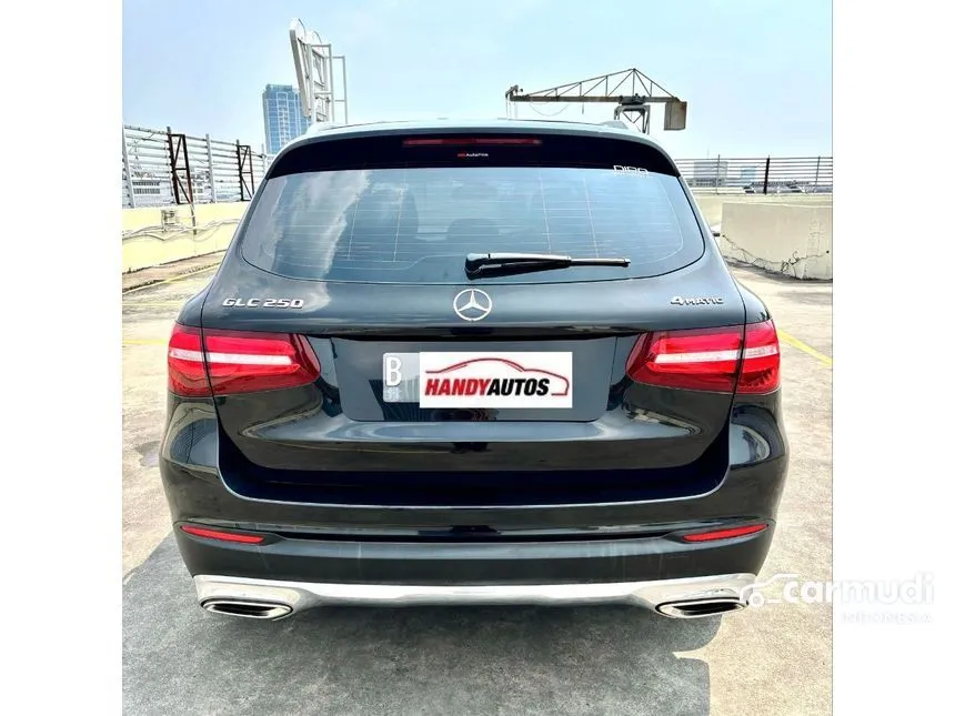 2017 Mercedes-Benz GLC250 4MATIC SUV