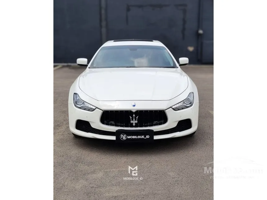 2014 Maserati Ghibli Sedan