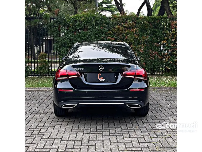 2022 Mercedes-Benz A200 progressive line Sedan
