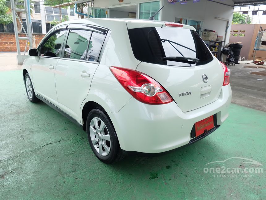 Nissan Tiida 2011 G 1.6 in กรุงเทพและปริมณฑล Automatic Hatchback สีขาว ...
