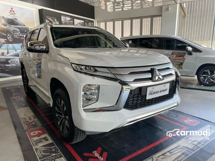 Jual Mobil Mitsubishi Pajero Sport 2024 Dakar 2.4 di Jawa Timur Automatic SUV Hitam Rp 609.900.000