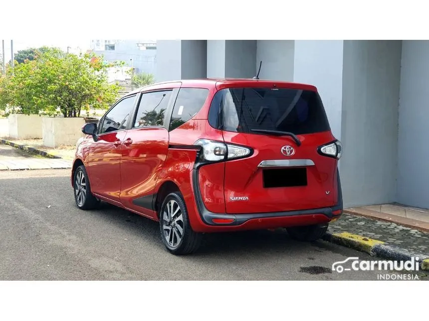 2018 Toyota Sienta V MPV