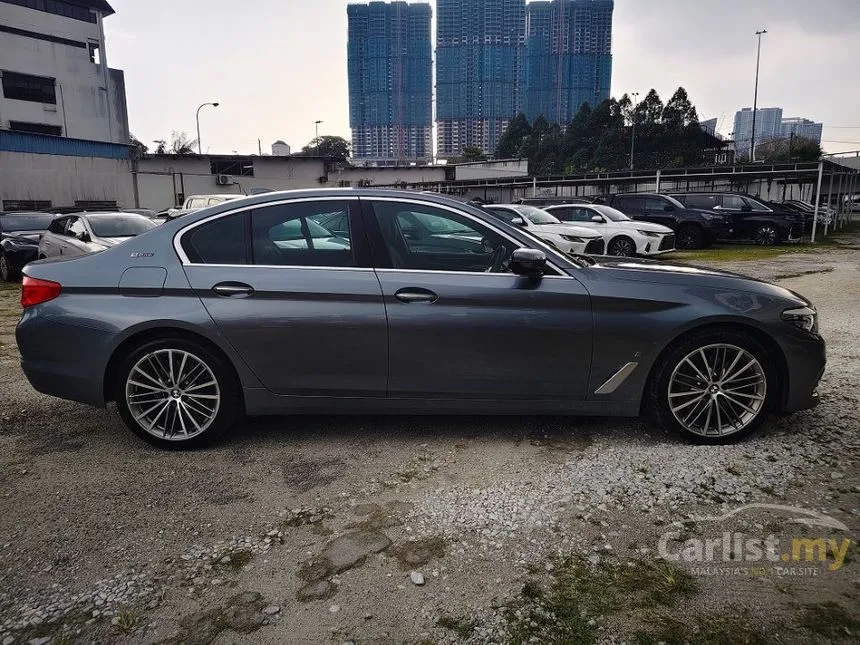 2018 BMW 530e Sport Line iPerformance Sedan