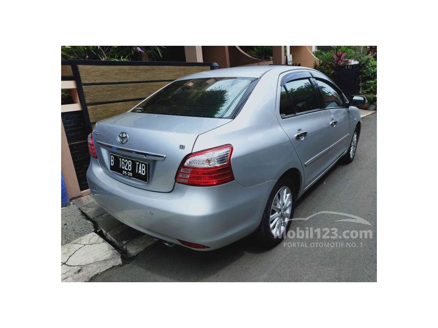 Jual Mobil  Toyota  Vios  2010 G 1 5 di Jawa Barat Manual 