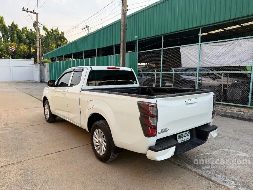2024 Isuzu D-MAX L Space Cab Pickup
