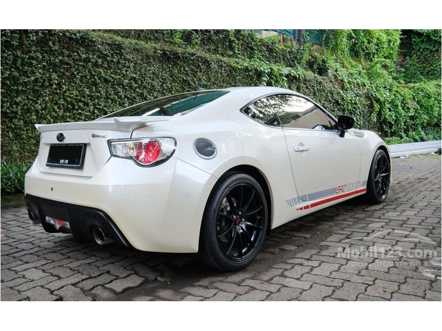 Jual Mobil  Subaru  BRZ  2014 A T 2 0 di DKI Jakarta 