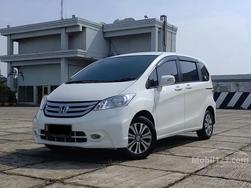 Jual Mobil Honda Freed 2015 S 1.5 di DKI Jakarta Automatic MPV Putih Rp 160.000.000