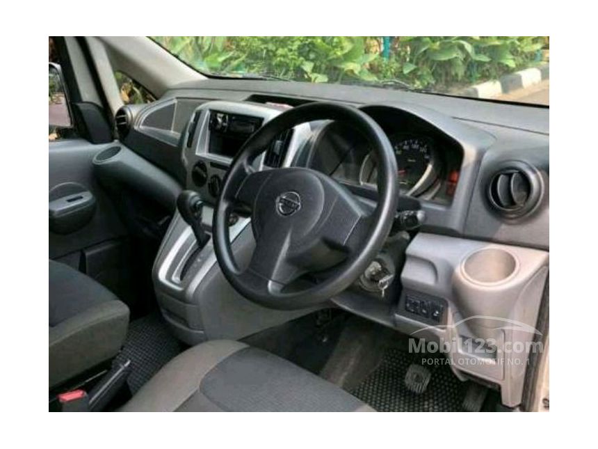 Jual Mobil  Nissan Evalia 2013 SV 1 5 di Jawa Barat 