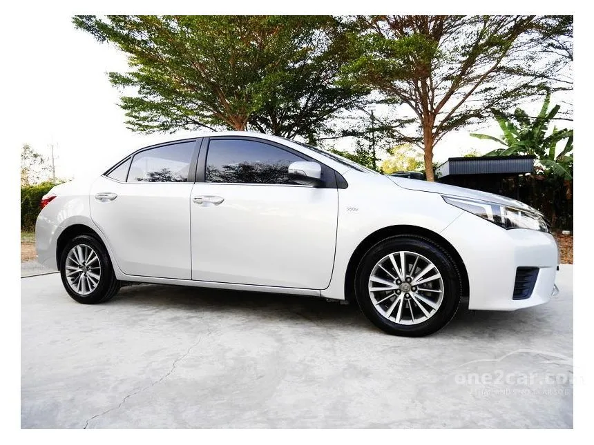 2016 Toyota Corolla Altis E Sedan