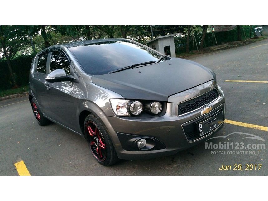 Jual Mobil  Chevrolet  Aveo 2014 LT 1 4 di DKI Jakarta 