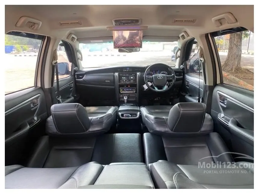 2023 Toyota Fortuner VRZ 4X2 SUV