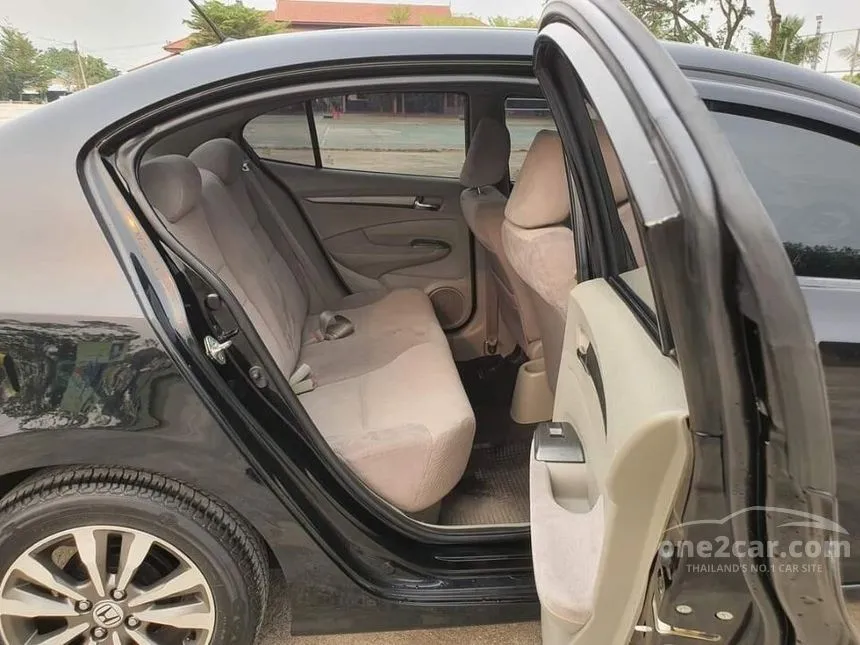 2013 Honda City V CNG Sedan