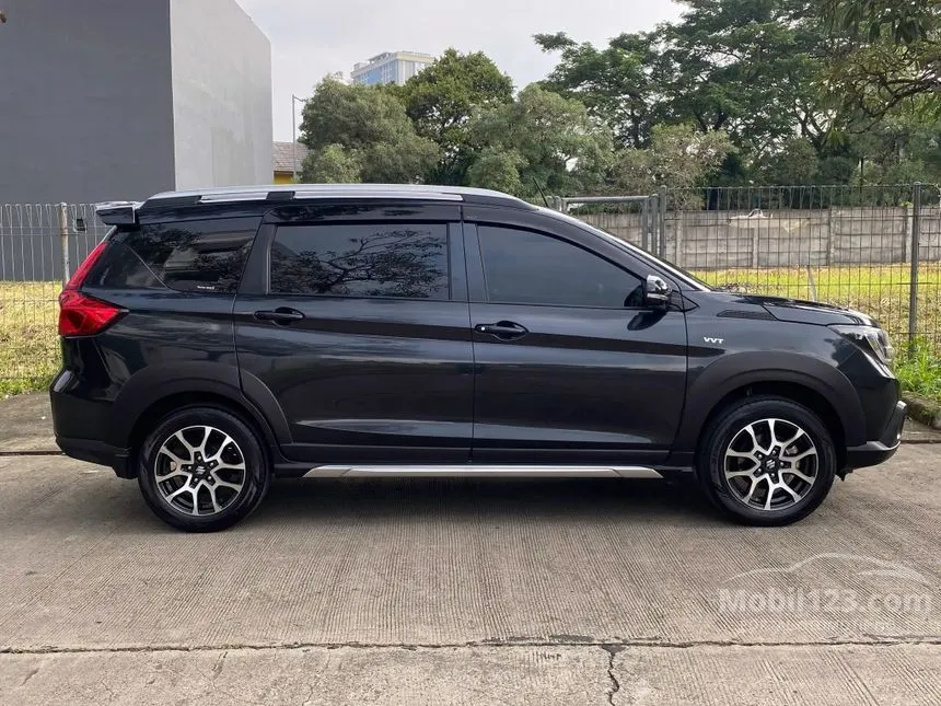 2024 Suzuki XL7 Zeta SUV