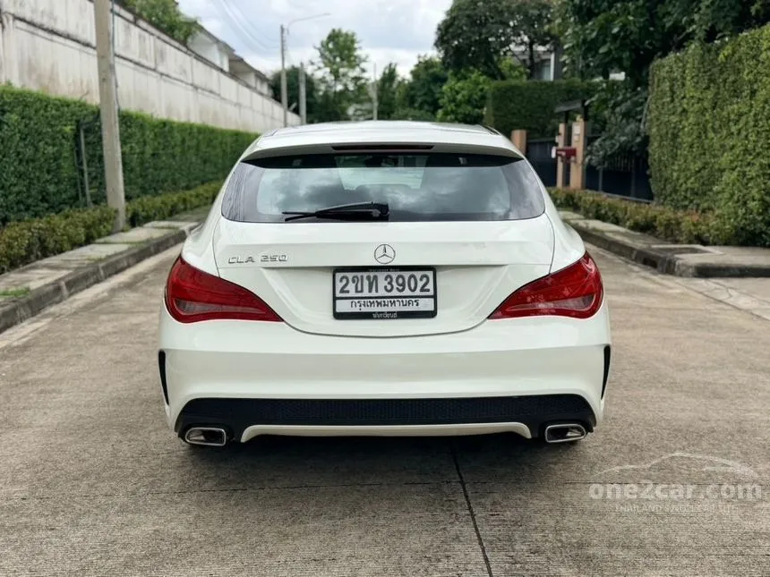 2016 Mercedes-Benz CLA250 AMG Shooting Brake Sport Wagon