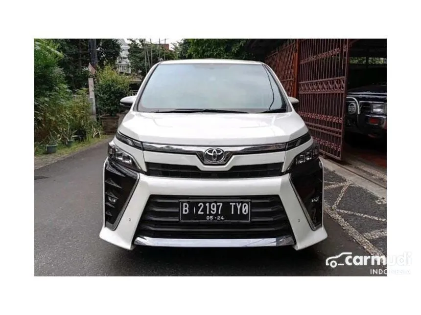 Jual Mobil Toyota Voxy 2019 2.0 di DKI Jakarta Automatic Wagon Putih Rp 403.000.000