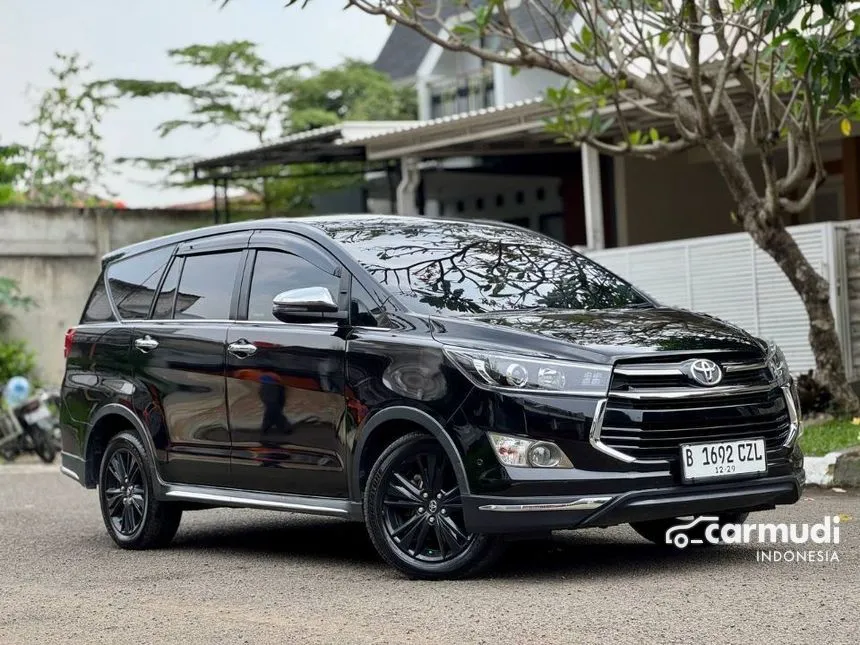2019 Toyota Kijang Innova Venturer MPV