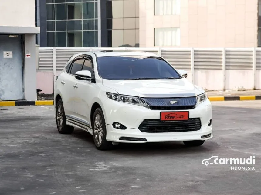 2014 Toyota Harrier SUV