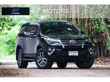 2017 Toyota Fortuner 2.8 (ปี 15-18) V SUV AT