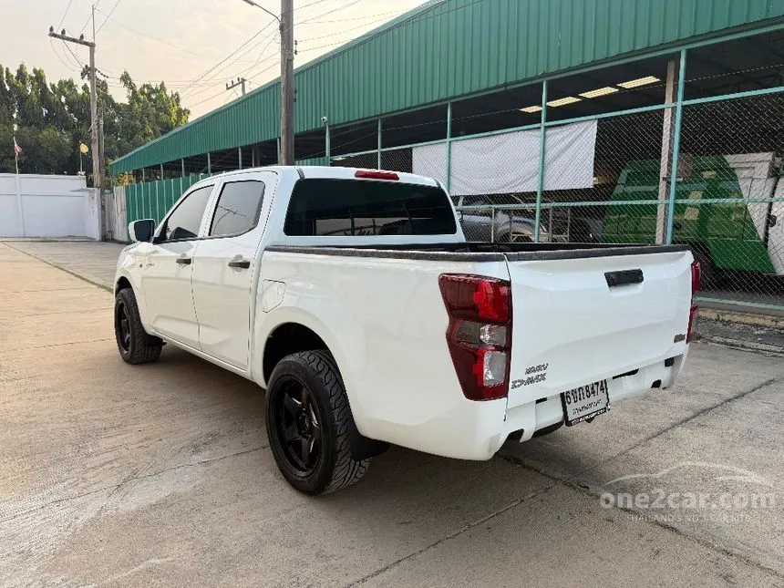 2025 Isuzu D-MAX S Cab-4 Pickup