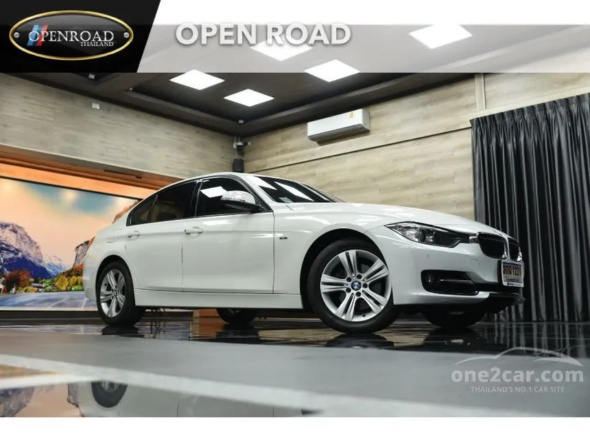 2013 BMW 320d Sport Sedan