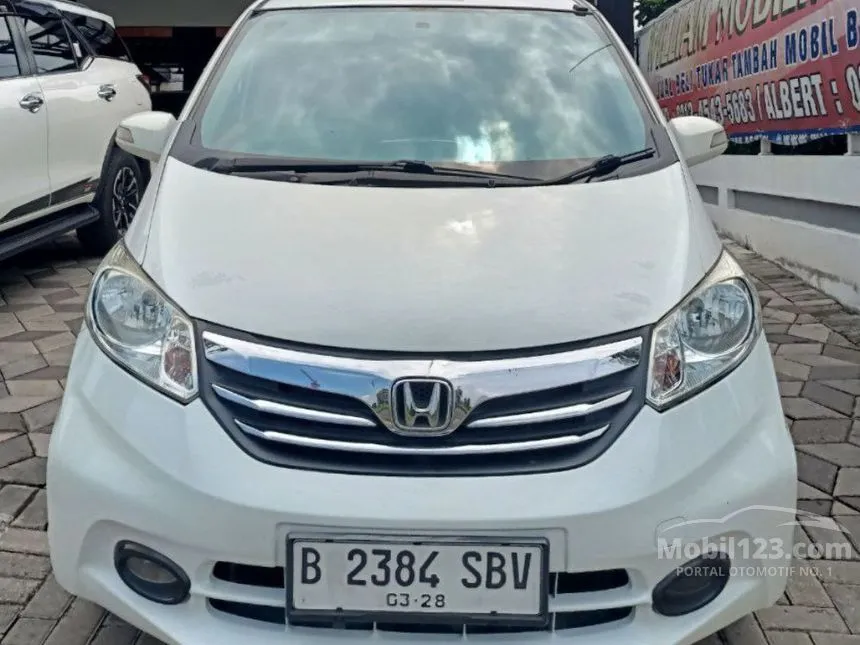 Jual Mobil Honda Freed 2013 E 1.5 di Jawa Barat Automatic MPV Putih Rp 148.000.000