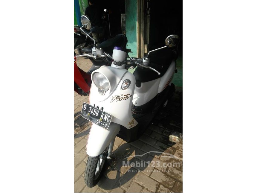 Jual Motor  Yamaha  Fino  2013  0 1 di Jawa Barat Automatic 