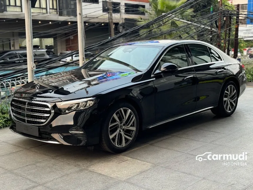 2025 Mercedes-Benz E200 Exclusive Line Sedan