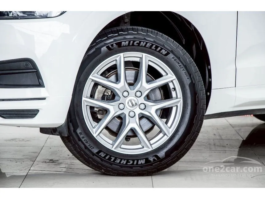 2020 Volvo XC60 D4 Momentum SUV