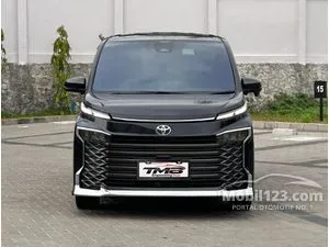 2022 Toyota Voxy 2.0 MPV