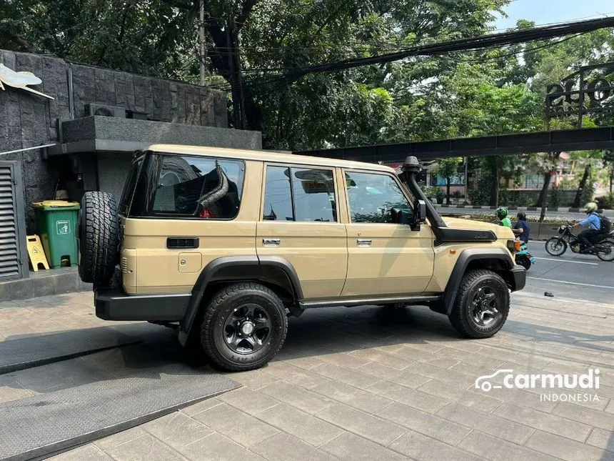 2024 Toyota Land Cruiser 70 GXL SUV