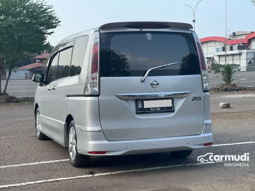 2013 Nissan Serena Highway Star MPV