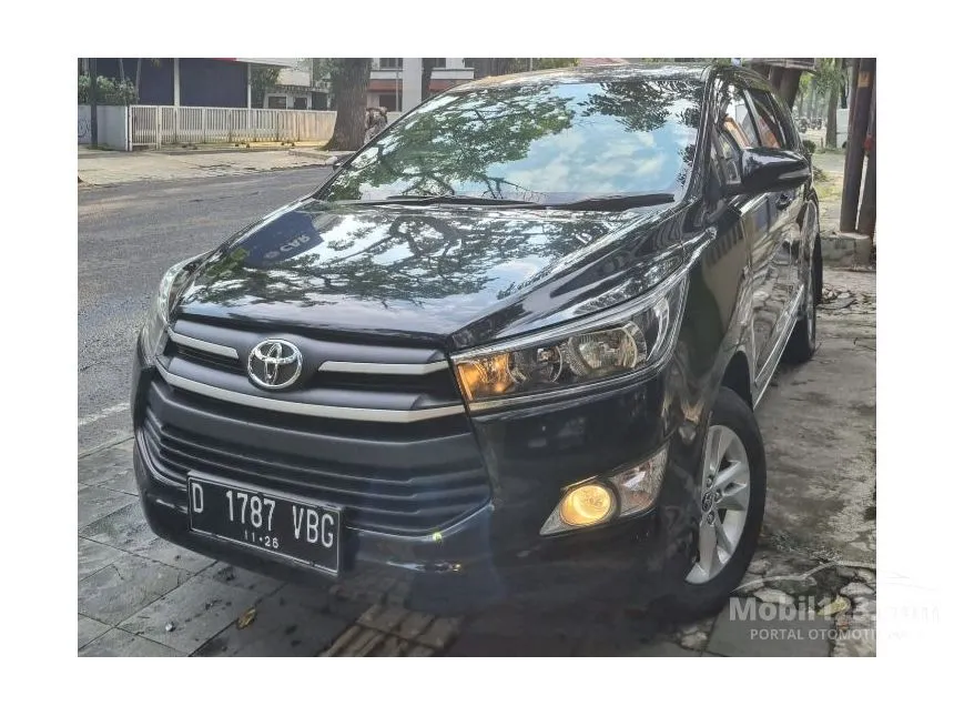 Jual Mobil Toyota Kijang Innova 2016 G 2.0 di Jawa Barat Manual MPV Hitam Rp 259.000.000