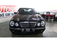 2002 Mercedes-Benz E240 2.4 W210 Sedan