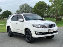 2015 Toyota Fortuner 2.5 (ปี 12-15) V SUV AT