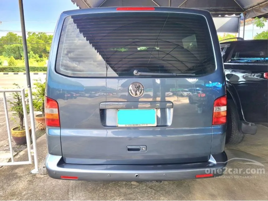 2008 Volkswagen CARAVELLE Highline Van