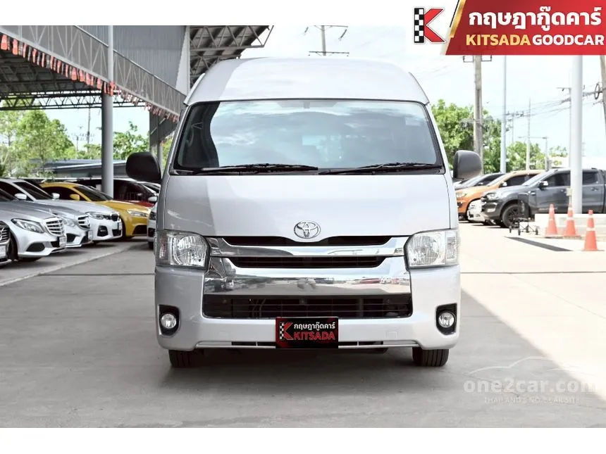 2019 Toyota HIACE D4D Van