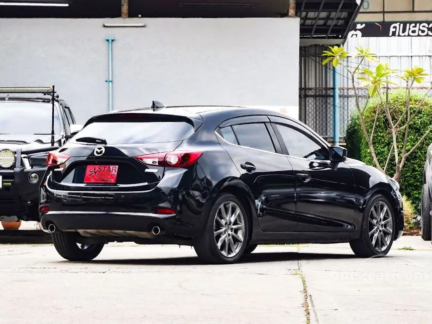 2019 Mazda 3 S Sports Hatchback